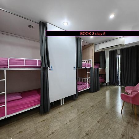 טונגסלה Arena Boutique Hotel Female Only מראה חיצוני תמונה