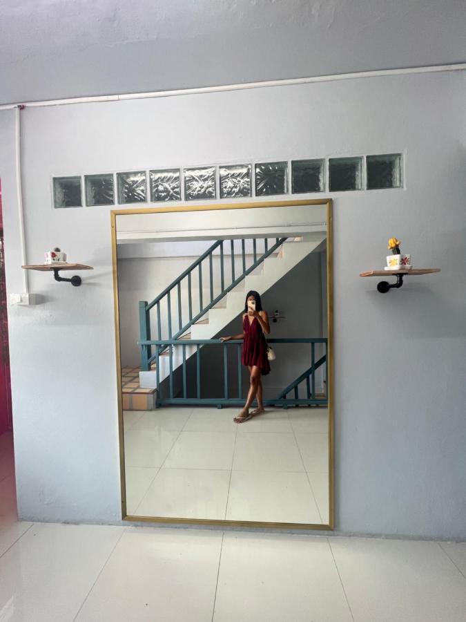 טונגסלה Arena Boutique Hotel Female Only מראה חיצוני תמונה