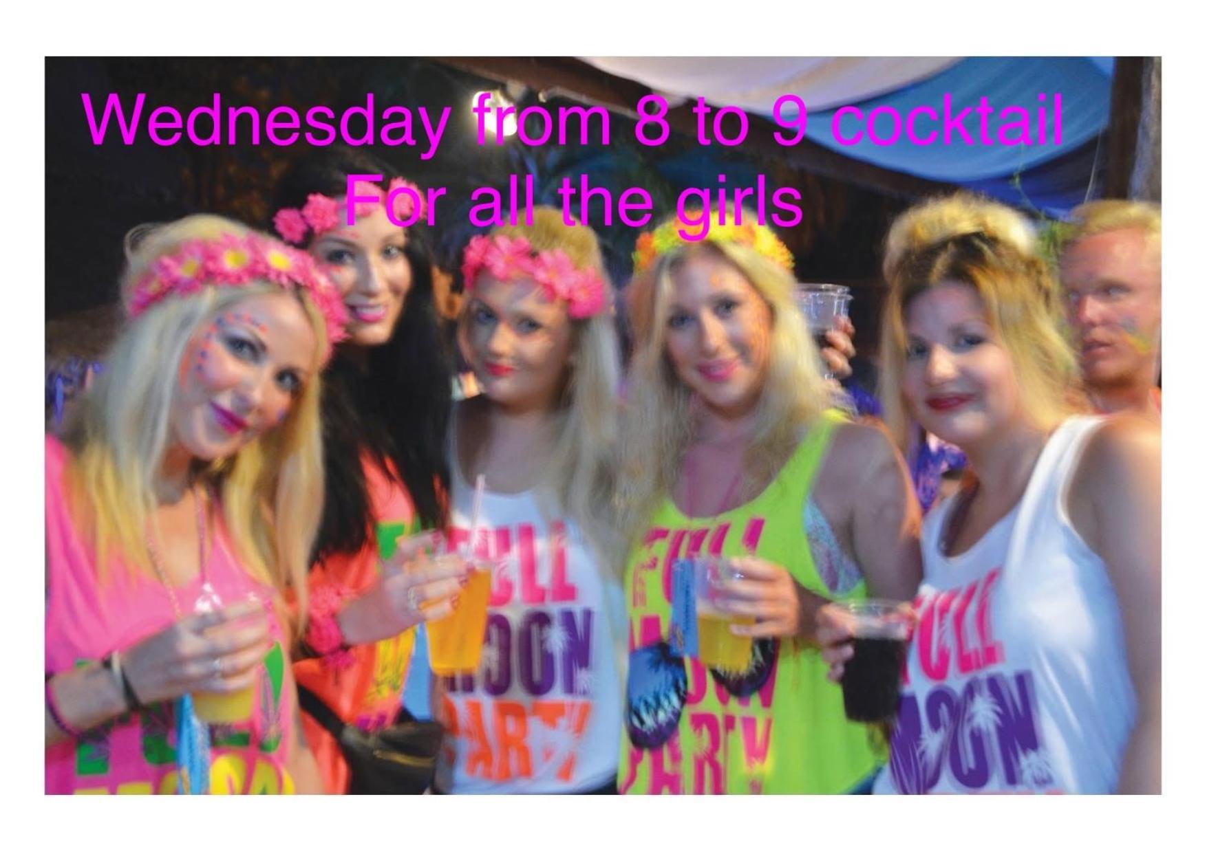 טונגסלה Arena Boutique Hotel Female Only מראה חיצוני תמונה